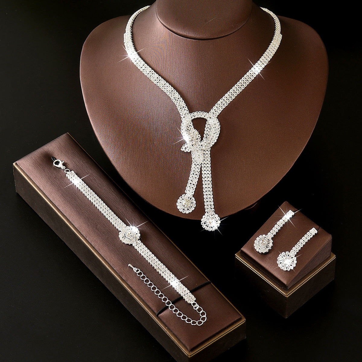 Loose Diamond Heart-shaped Three-piece Bridal Tassel Peach Pendants