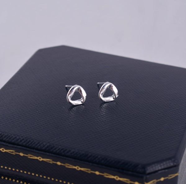 Women's Bone Niche Clips Light Luxury Elegant Stud Earrings