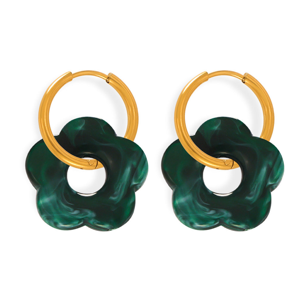 Women's Simple Sweet Fashion Titanium Steel Gold-plated Chain Flower Jewelry Set