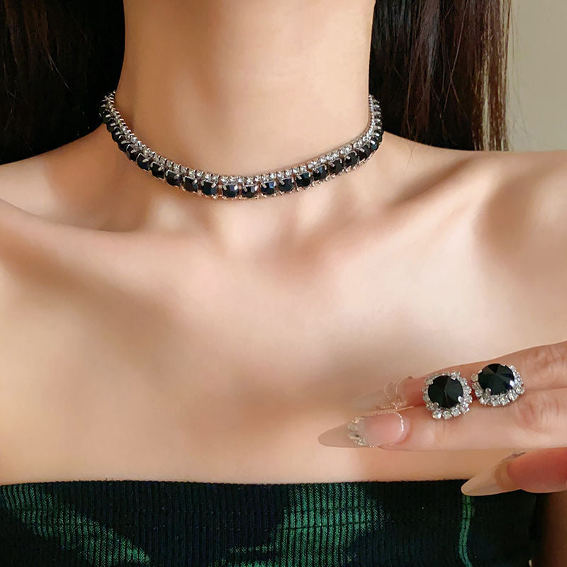 Women's Luxury Minority Clavicle Chain Palace Style Jewelry Set