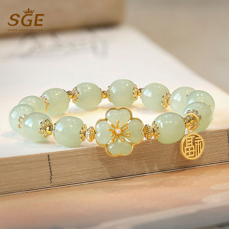 Happy Knock Peach Blossom Female Design Elegant High-grade Four-leaf Clover Bracelet