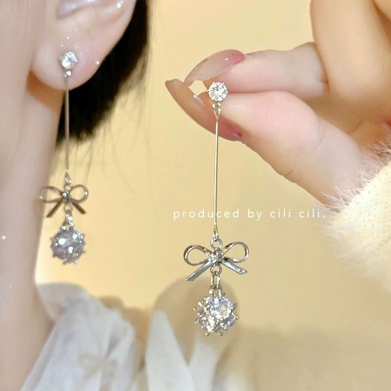 Fringe Collection Butterfly Fall Wisteria Flower Earrings