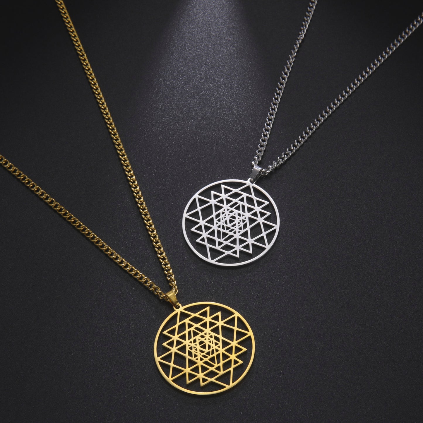 Steel Cut Hollow Overlapping Triangle Material Rings