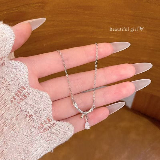 Sparking Zirconium Light Luxury Minority Design Sweet Graceful Bow Necklaces