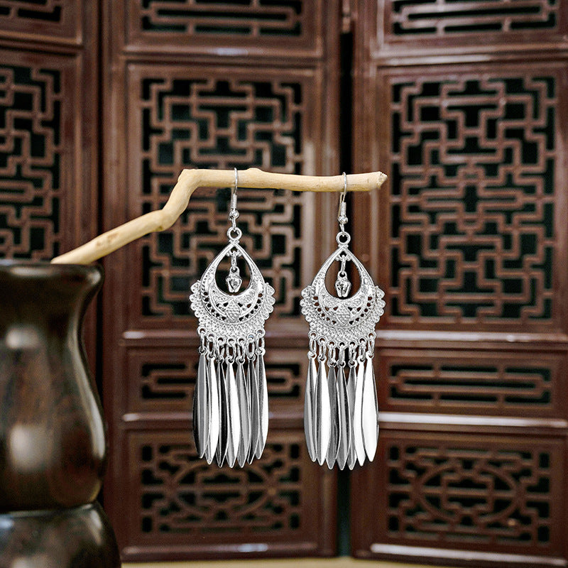 Miao Sier Ethnic Style Peacock Bell Tassel Hollow Leaves Cute Rings