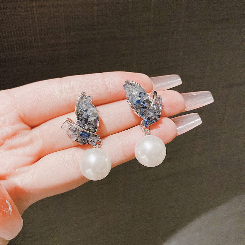 Women's Needle French Style Temperament Crystal Leaf Pearl Simple Ball Earrings