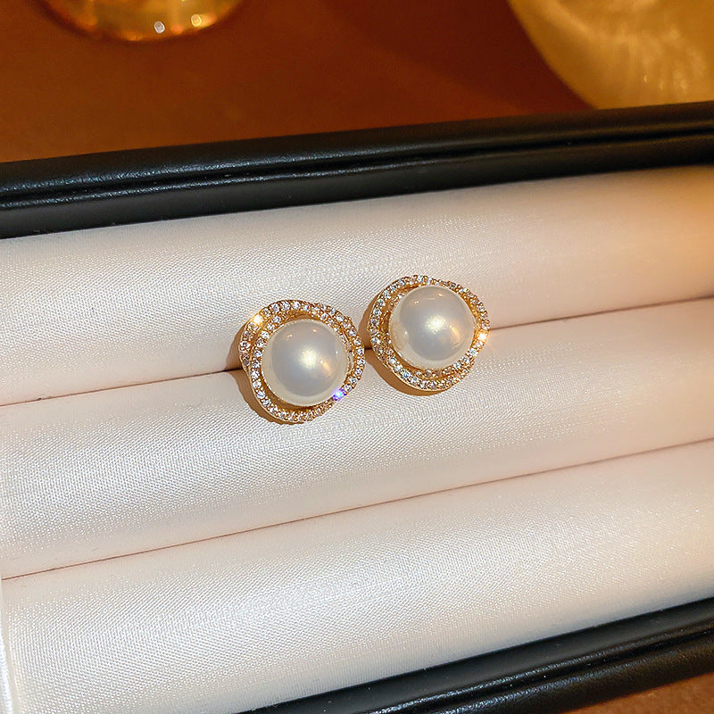 Fashion High-grade Zircon Pearl French Minority Retro Earrings