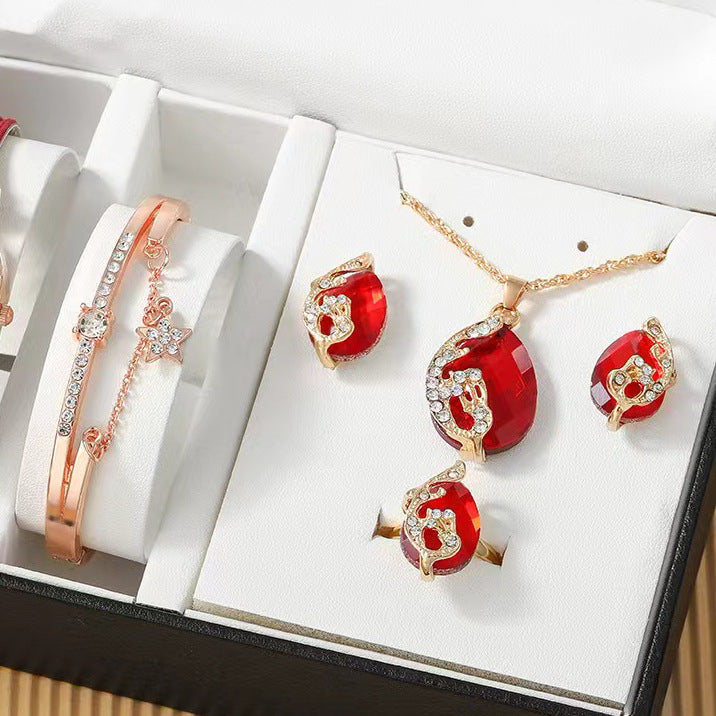 Charming Creative Series Malachite Exquisite Diamond Jewelry Set
