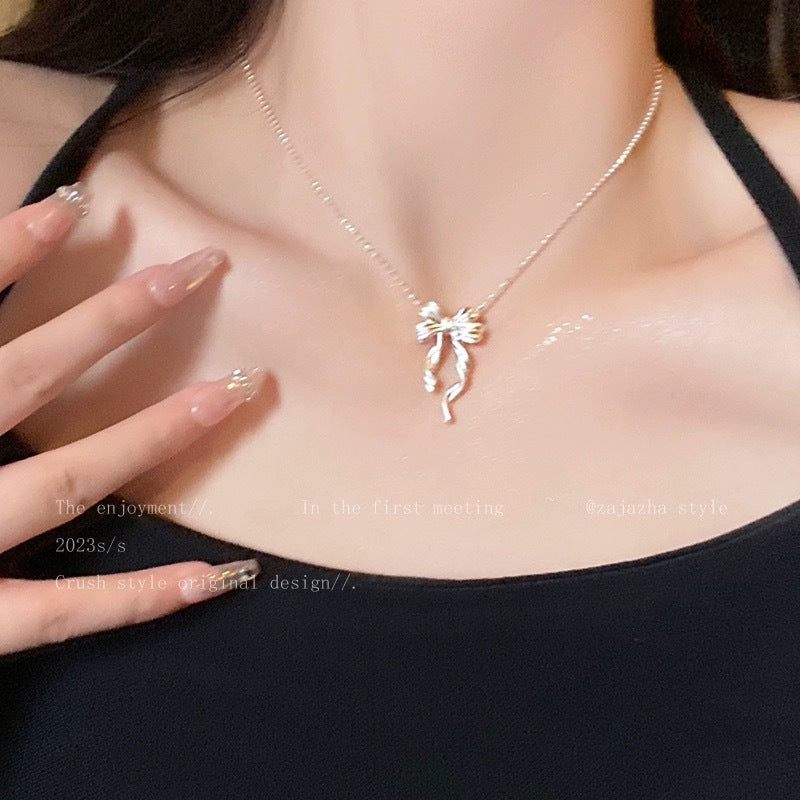 Retro Mori Style Flower Niche Temperament Entry Lux Exquisite Sweet Necklaces