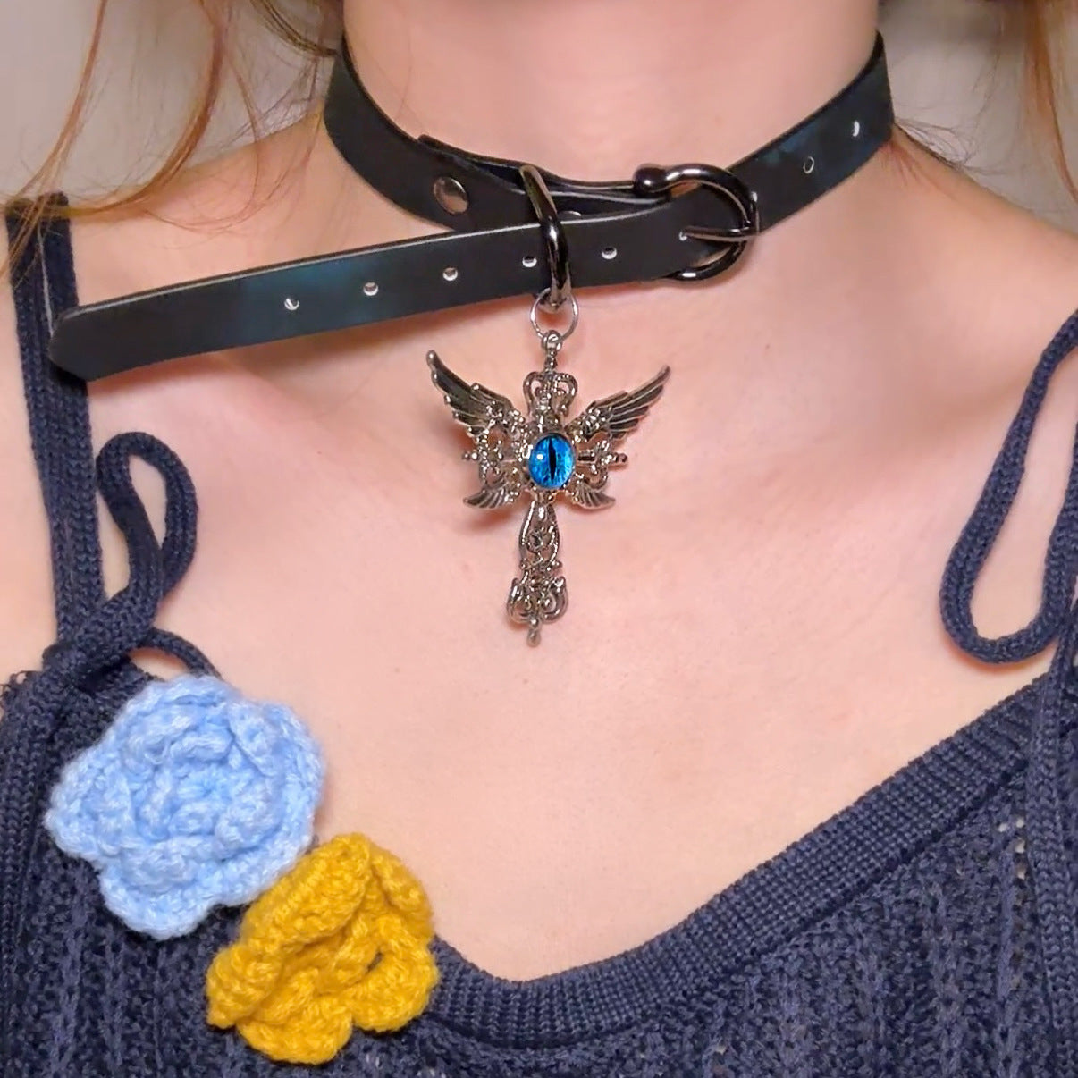 Women's Warm Color Changing Leather Hot Senior Clavicle Collar