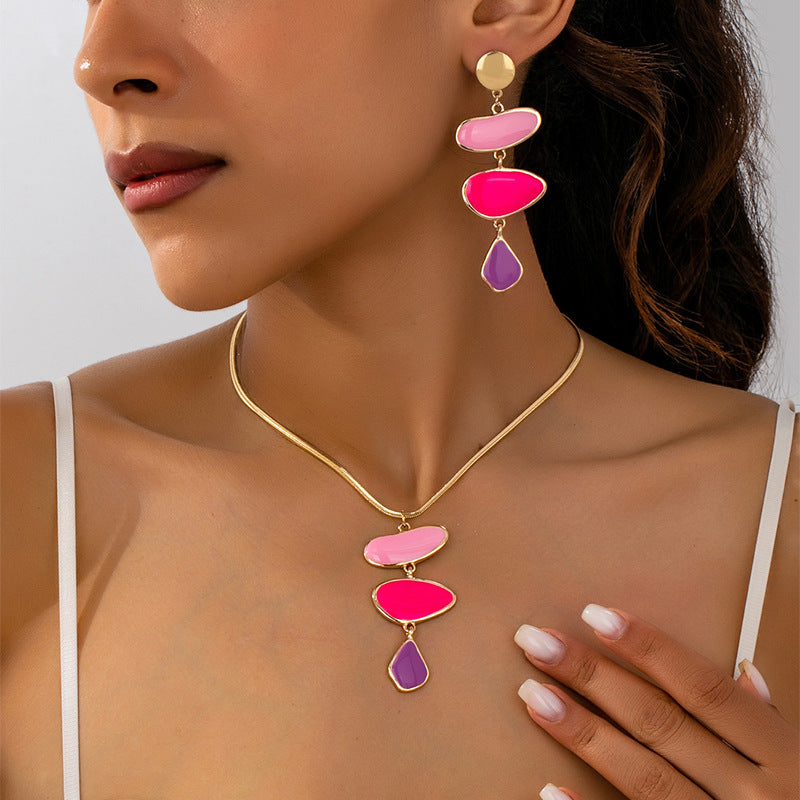 Women's Fashion Elegant Geometric Enamel Glaze Suit Suitable For The Dinner Jewelry Set
