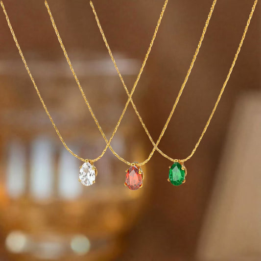 Women's Sense Emerald Suit Titanium Steel Clavicle Chain High Jewelry Set