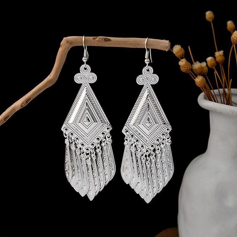 Imitation Sier Miao Minority Tourist Attractions Bohemian Exaggerated Long Leaves Earrings