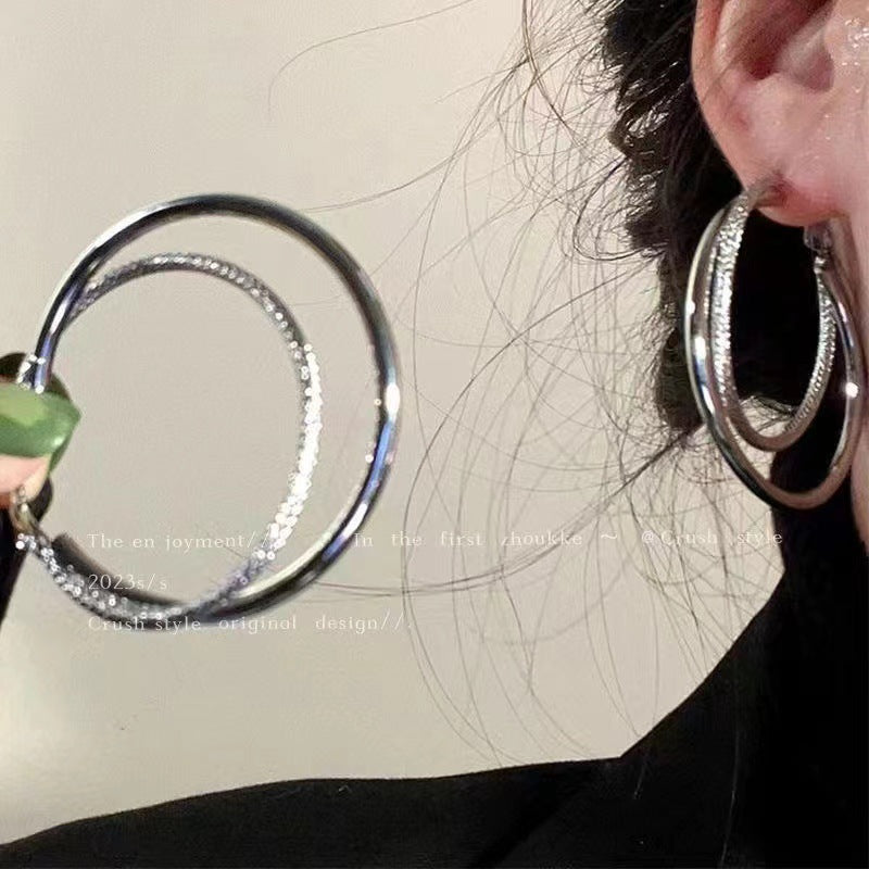 Women's Cold Style Double Circle Large Fashionable Elegant Stud Earrings