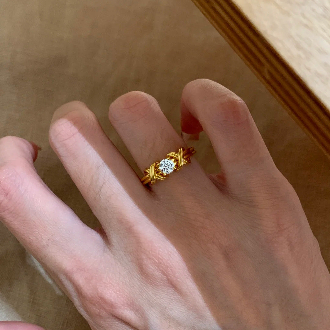 Exquisite Line Fashion Unique Design High Sense Ring