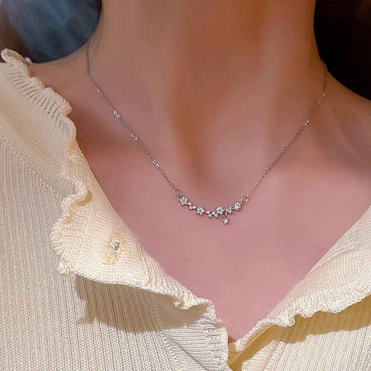 Women's Flash Zircon Small Flower For Light Luxury Minority Temperament Clavicle Necklaces