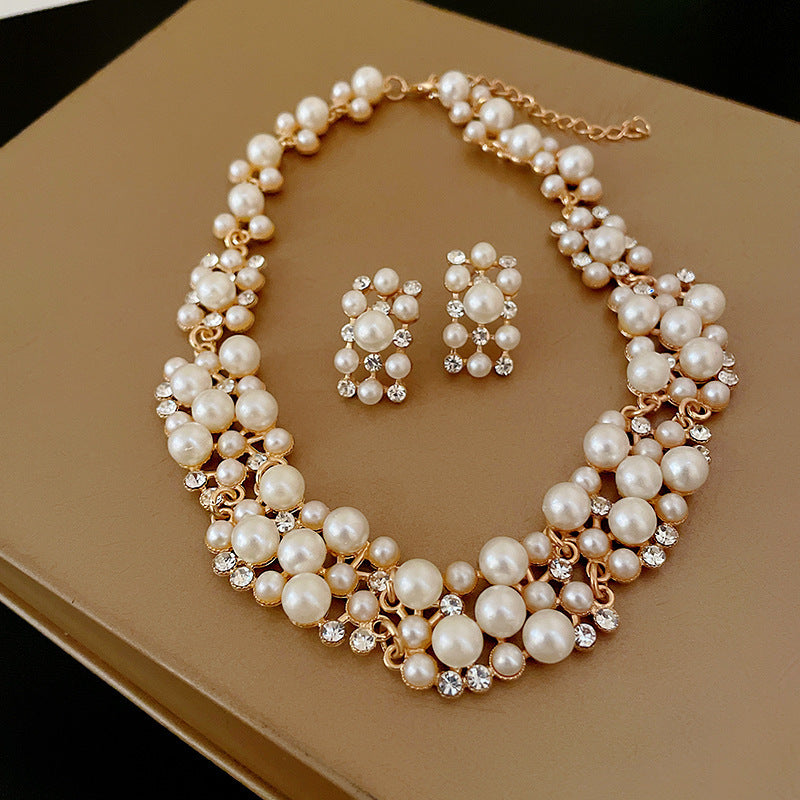 Diamond Geometric Suite Light Luxury Clavicle Jewelry Set