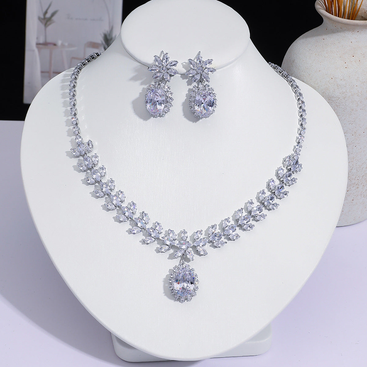 Full Diamond Drop-shaped Temperament The Dinner Party Jewelry Set