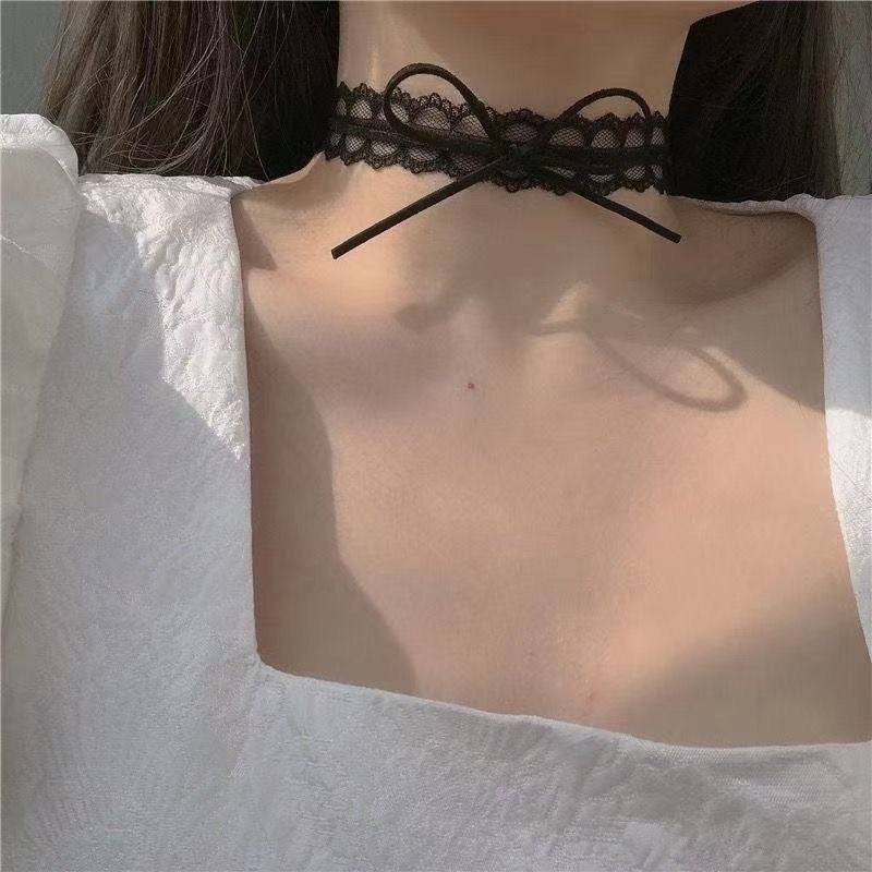 Camellia Female Lolita Dark Clavicle Chain Necklaces