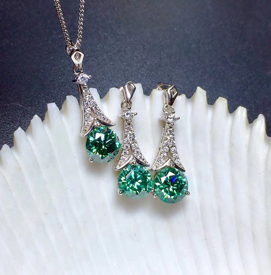 Broadcast Full Diamond Karat Eight Hearts Arrows Imitation Pendants