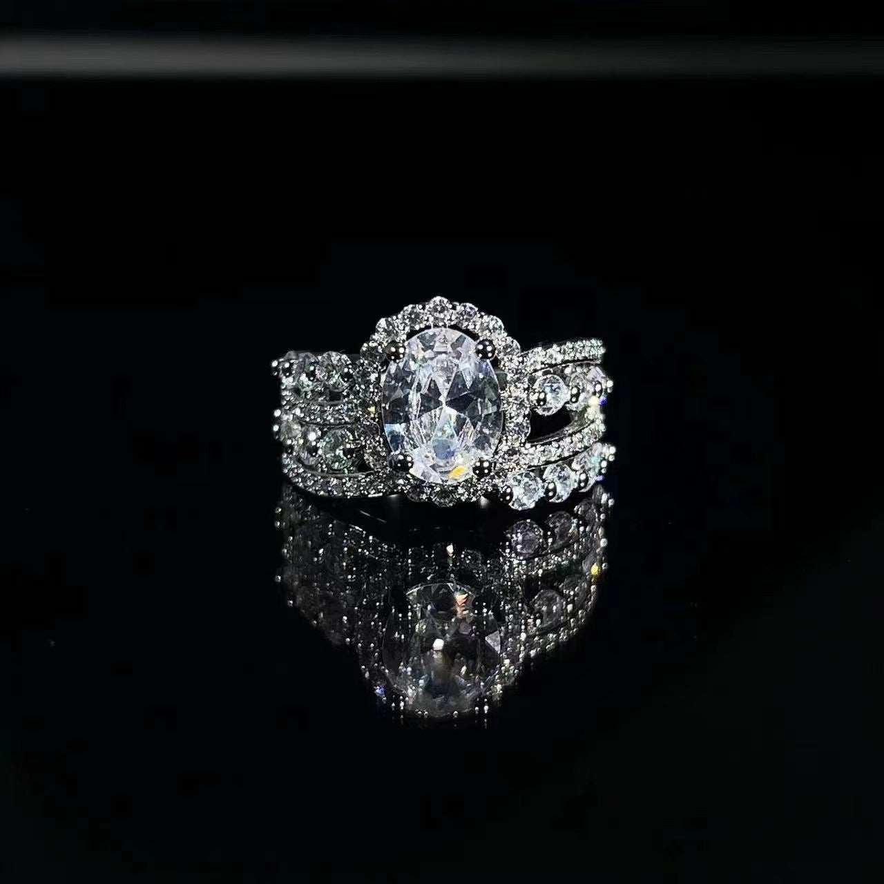 Broadcast Fashion Luxury Female Eight Hearts Arrows Ring