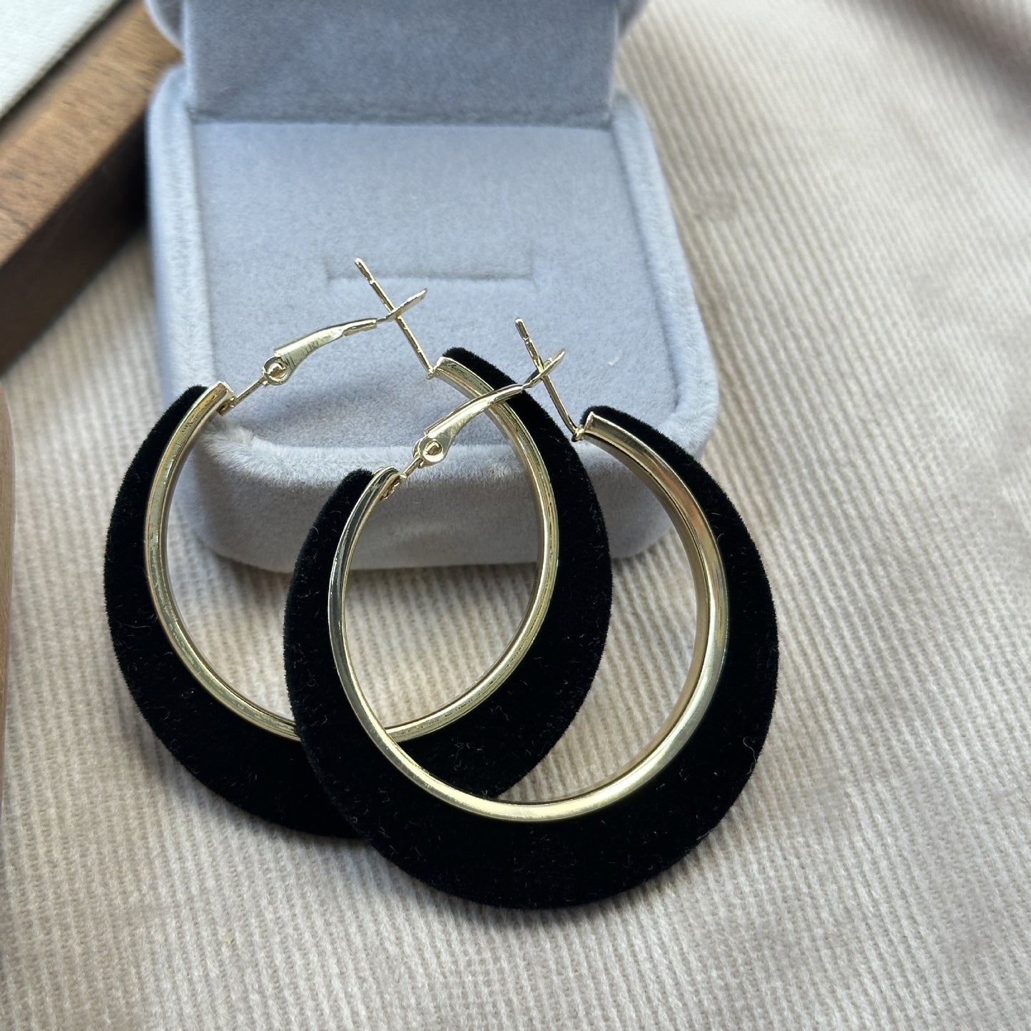 Flocking Ear Retro Style Light Luxury Rings