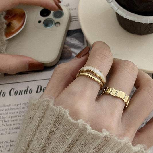 White Shell Design Index Finger Trendy Rings