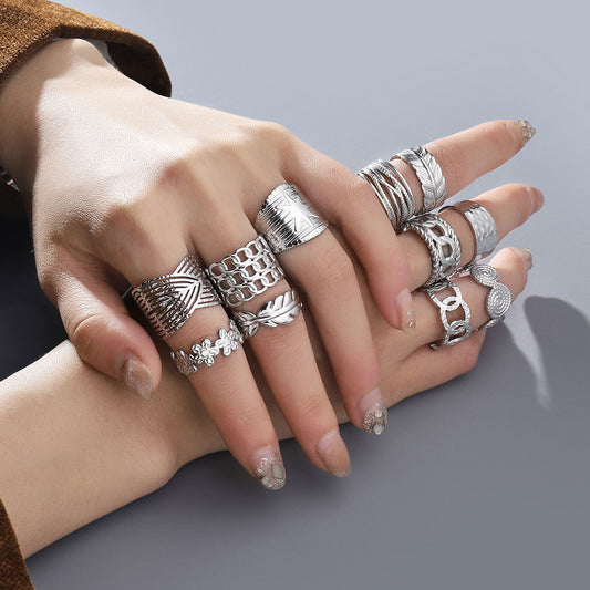 Women's Metal Style Eight Awn Star Flower Titanium Steel Adjustable Rings