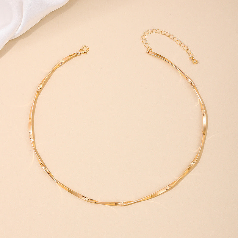 Women's Piece Minimalist Style Metal Twist Line Choker Daily Trendy Necklaces