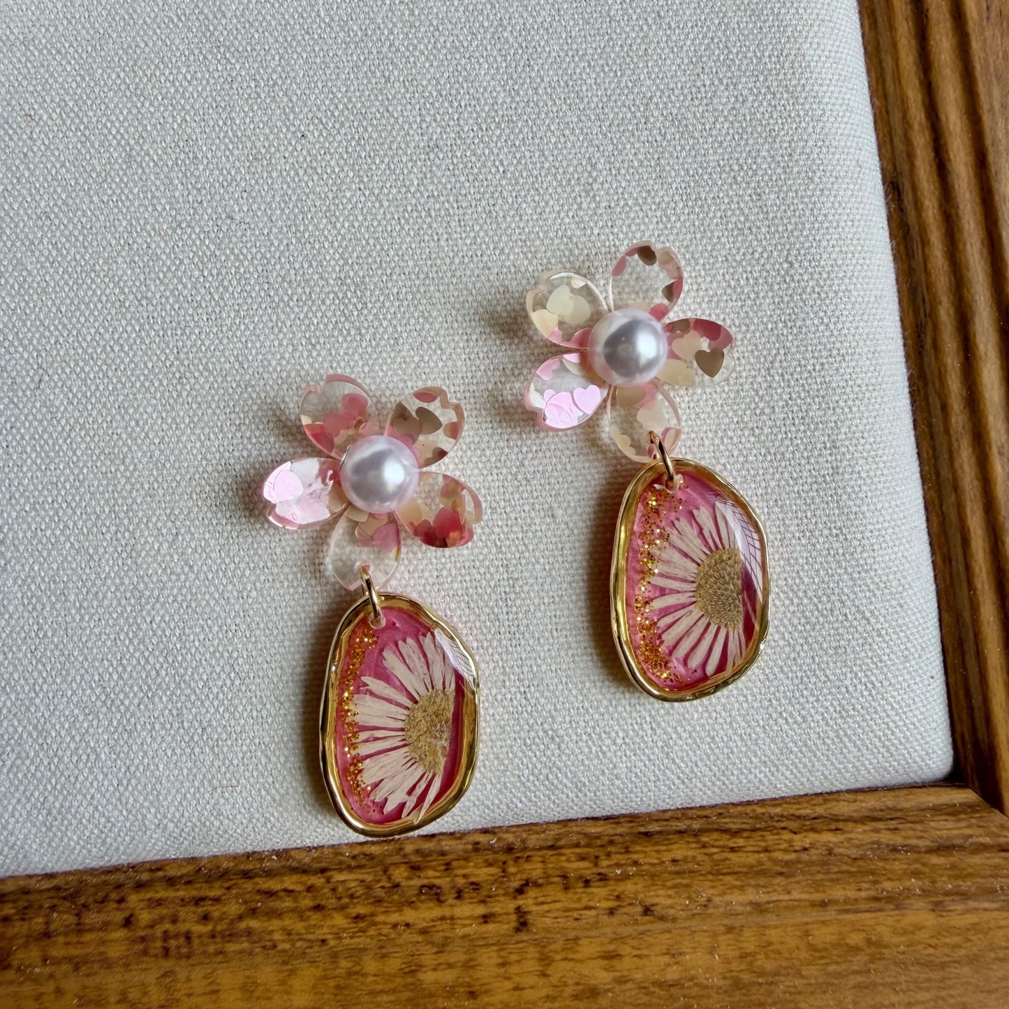 Daisy Pink Temperament Clear Sweet Artistic Earrings