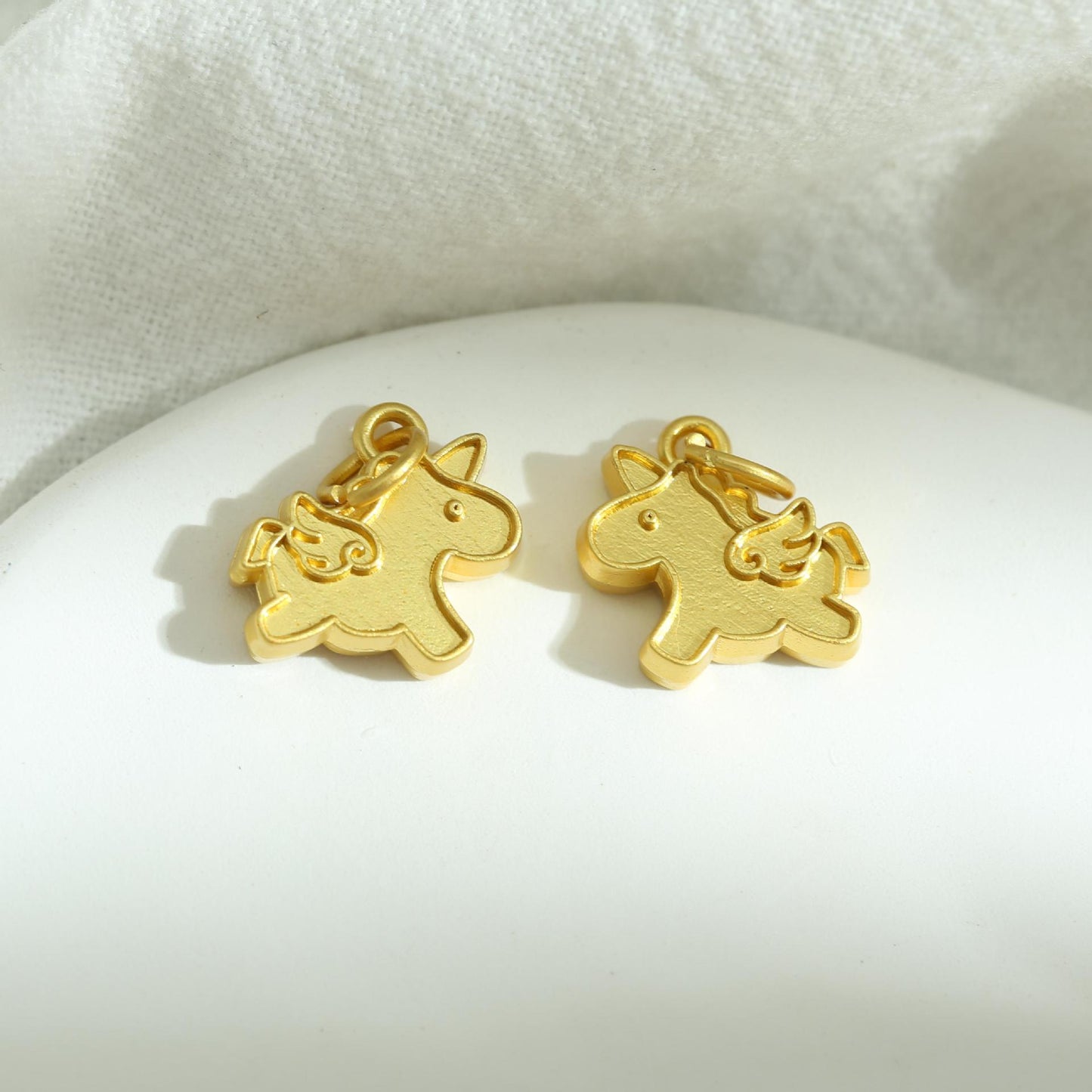 Cartoon Cute Design Unicorn Heart String Pendants