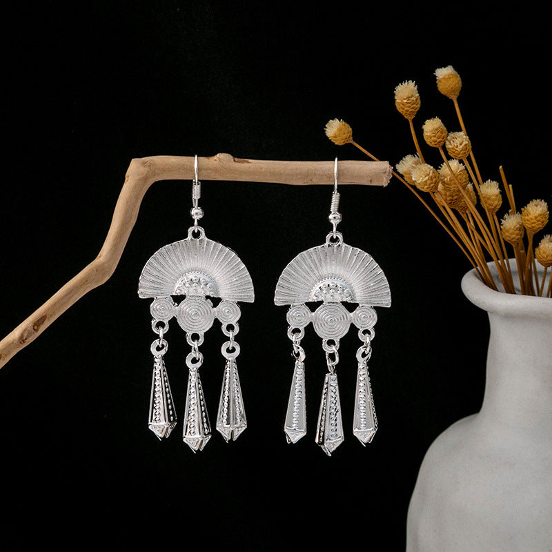 Imitation Sier Miao Minority Tourist Attractions Bohemian Exaggerated Long Leaves Earrings