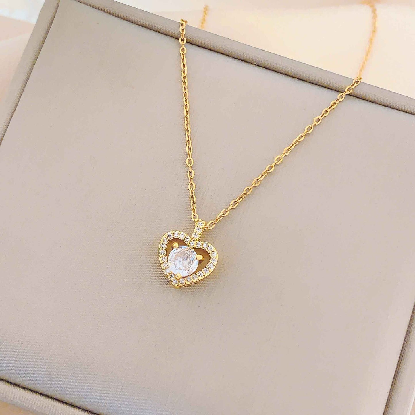 Women's Cute Graceful Titanium Steel Versatile High-grade Necklaces