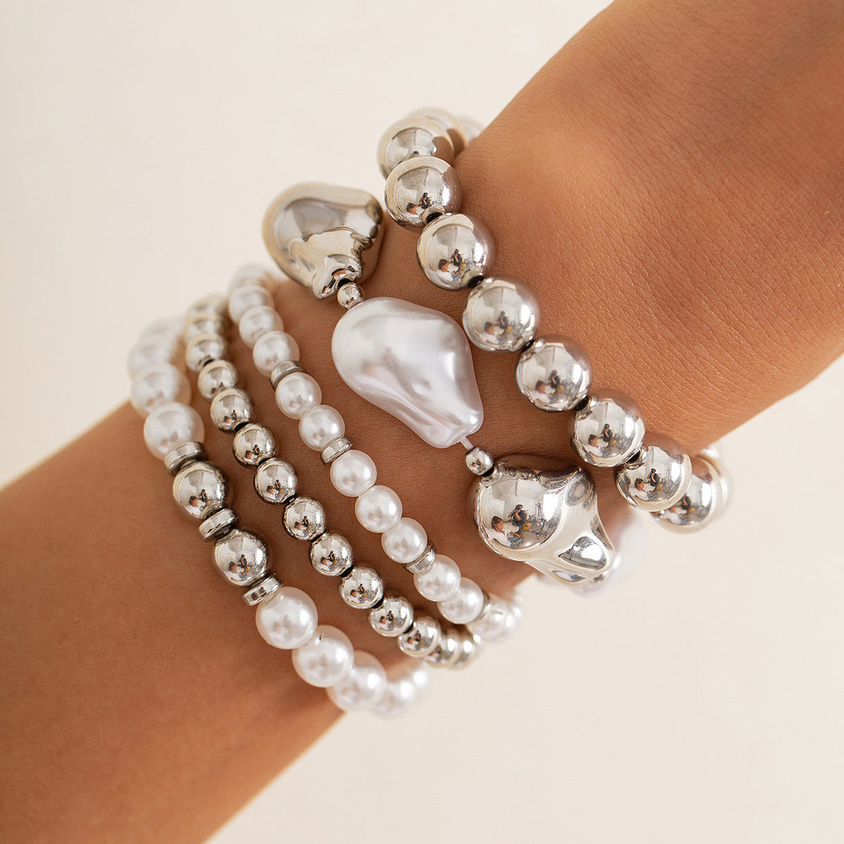 French Beaded Love Simple Imitation Pearl Bracelets