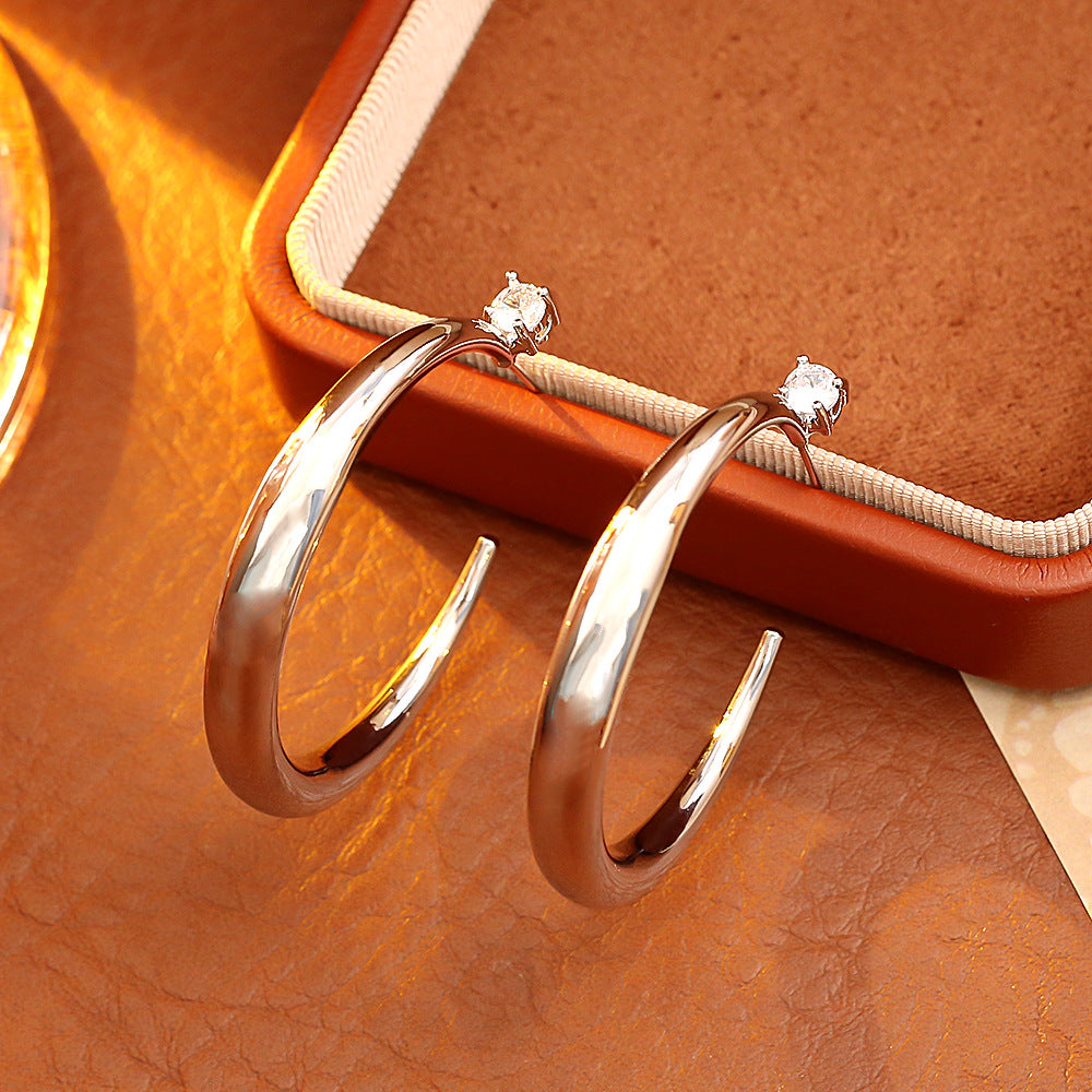 Big Ear Simple Temperament Exaggerated Design Rings