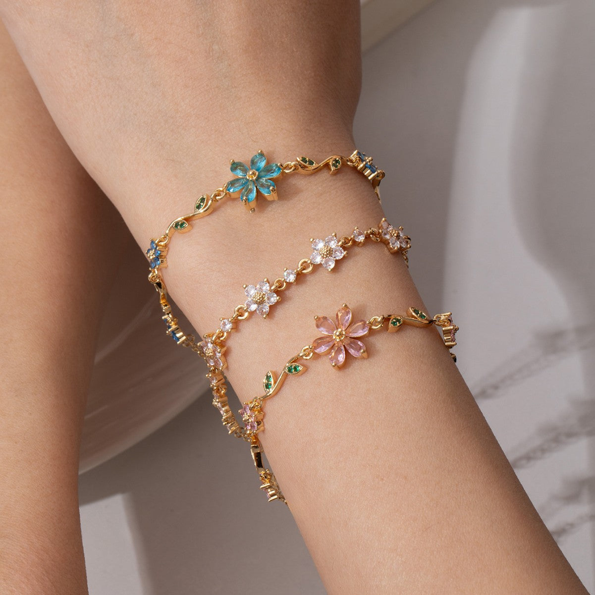 Cute Sweet Flower Bowknot Zircon Copper Bracelet