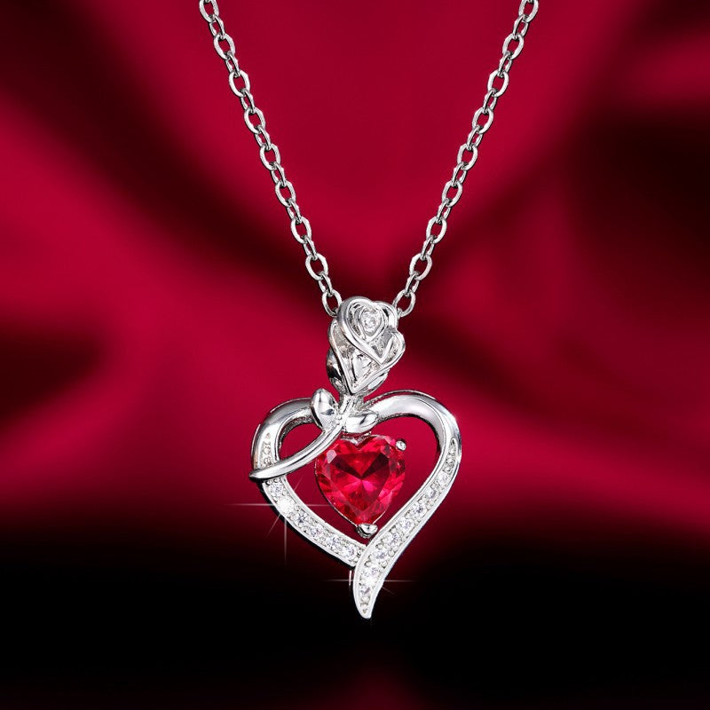 Design Niche Style Female With Hearts Flower Rose Clavicle Chain Necklace