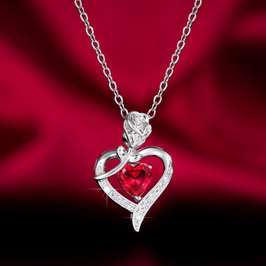 Design Niche Style Female With Hearts Flower Rose Clavicle Chain Necklace