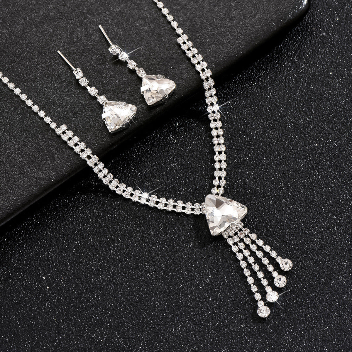 Classic Stylish Bridal Three-piece Fashion Tassel Necklaces