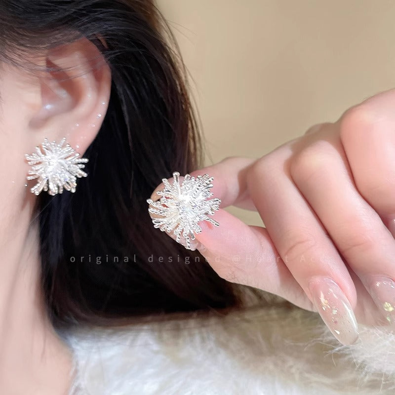 Women's Diamond For Chic Elegant Fresh Sweet Stud Earrings