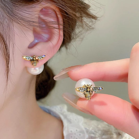 Women's Sier Pearl Bee Front Back Unique Design Niche Temperament Stud Earrings