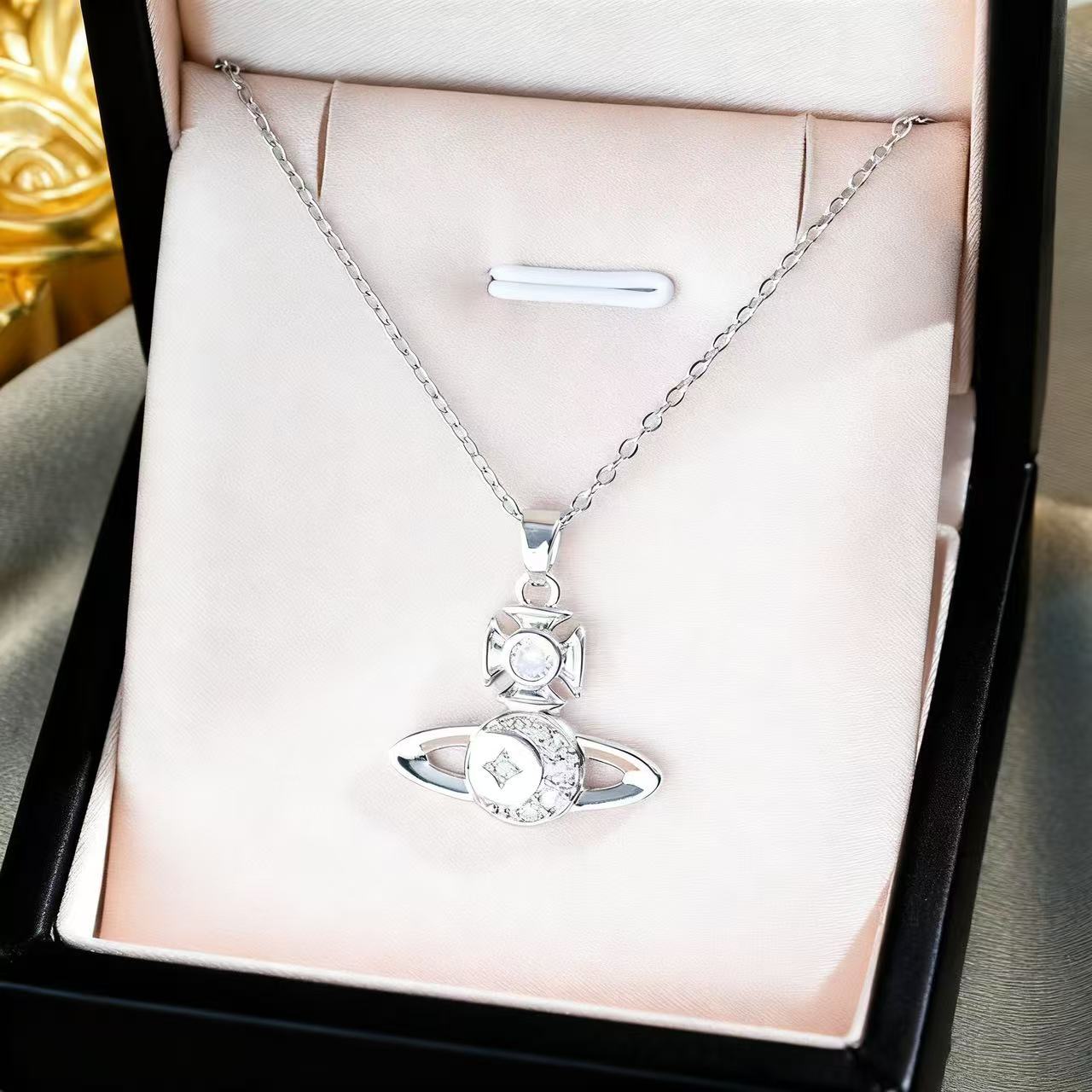 Saturn Temperament Titanium Steel Sweet Cool Diamond Necklaces