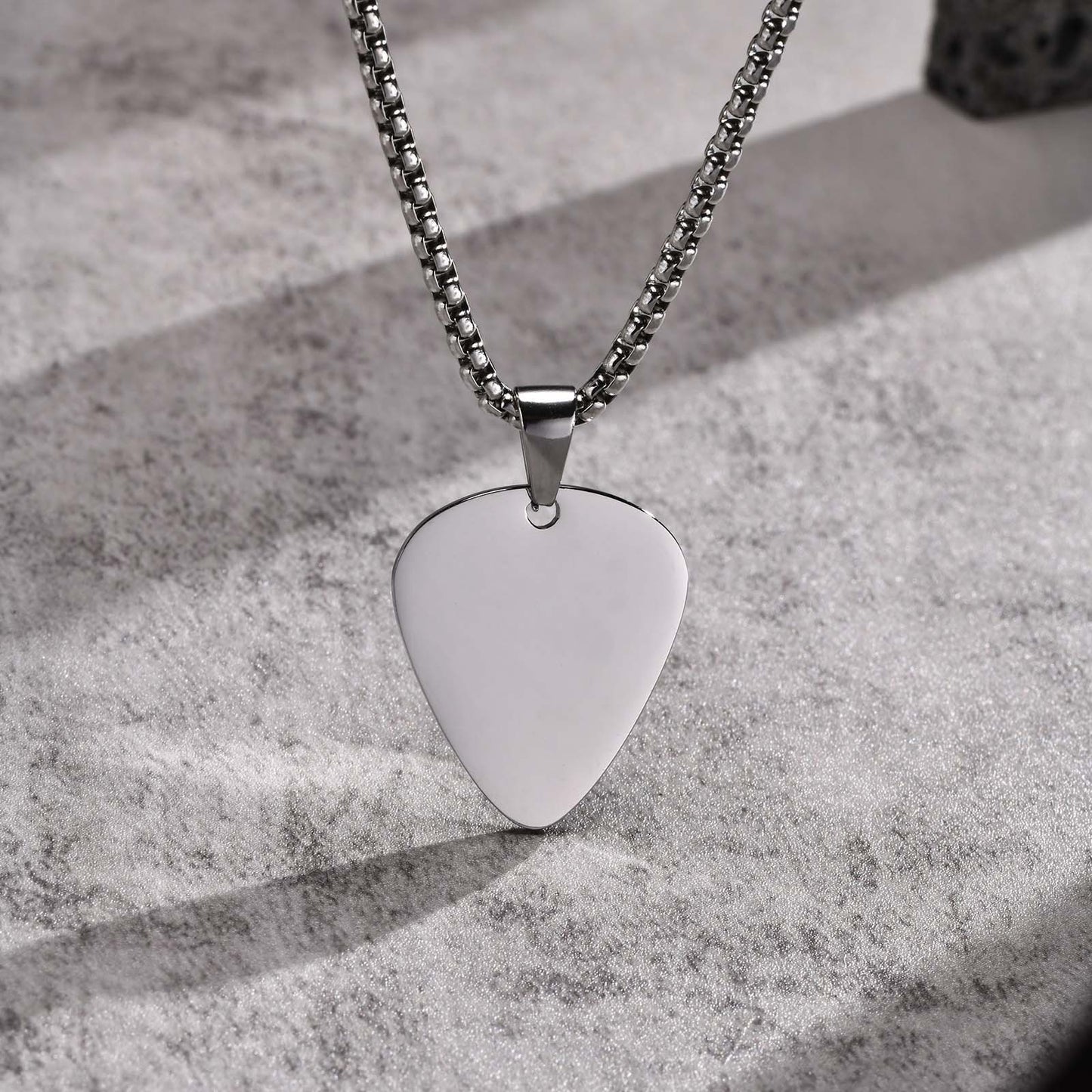 Stainless Steel Guitar Pick Can Carve Writing Necklaces