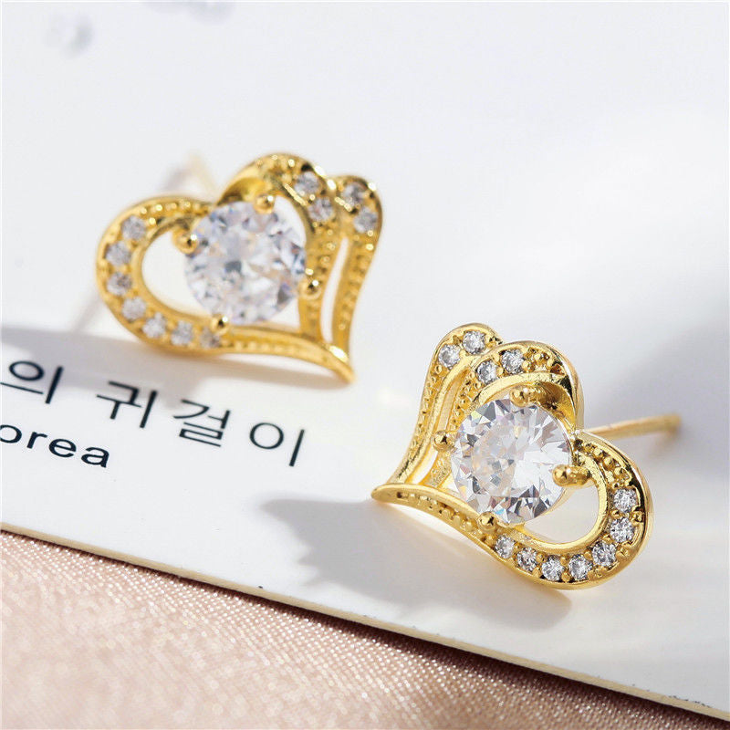 Women's Fashion Sier Needle Heart-shaped Gold Simple Elegant Earrings