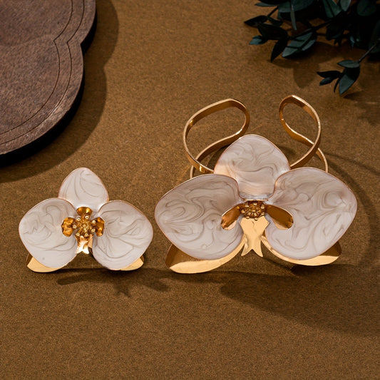 Sweet Fashion Lady's Flower Ear Light Jewelry Set