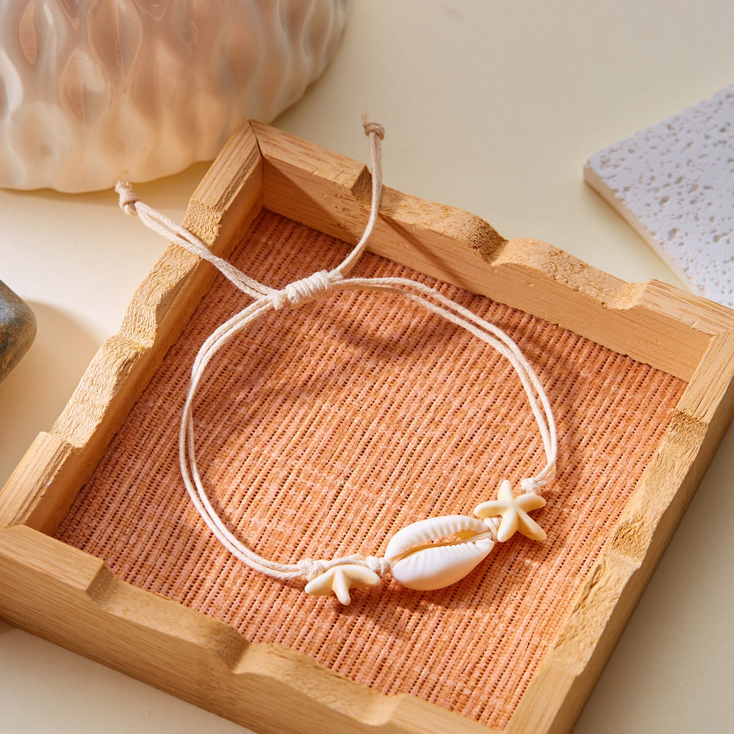 Style Hand-woven Knotted Series Natural Shell Bracelet