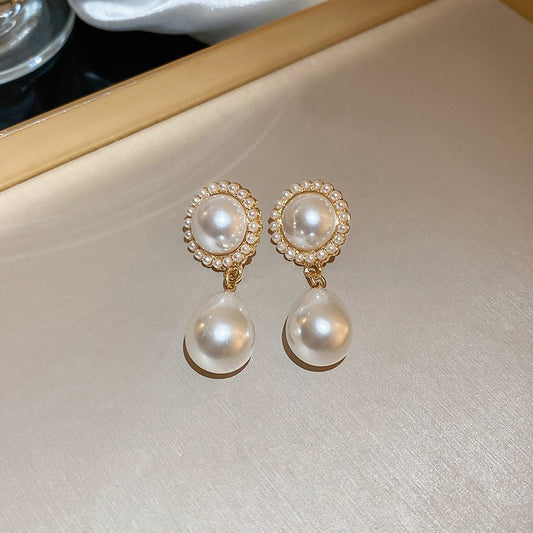 Women's Pearl Retro Minority High-grade High Profile Rings