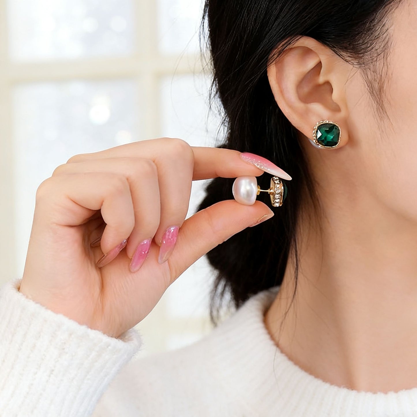 Women's Rear Emerald Crystal Pearl For Niche Design Rings
