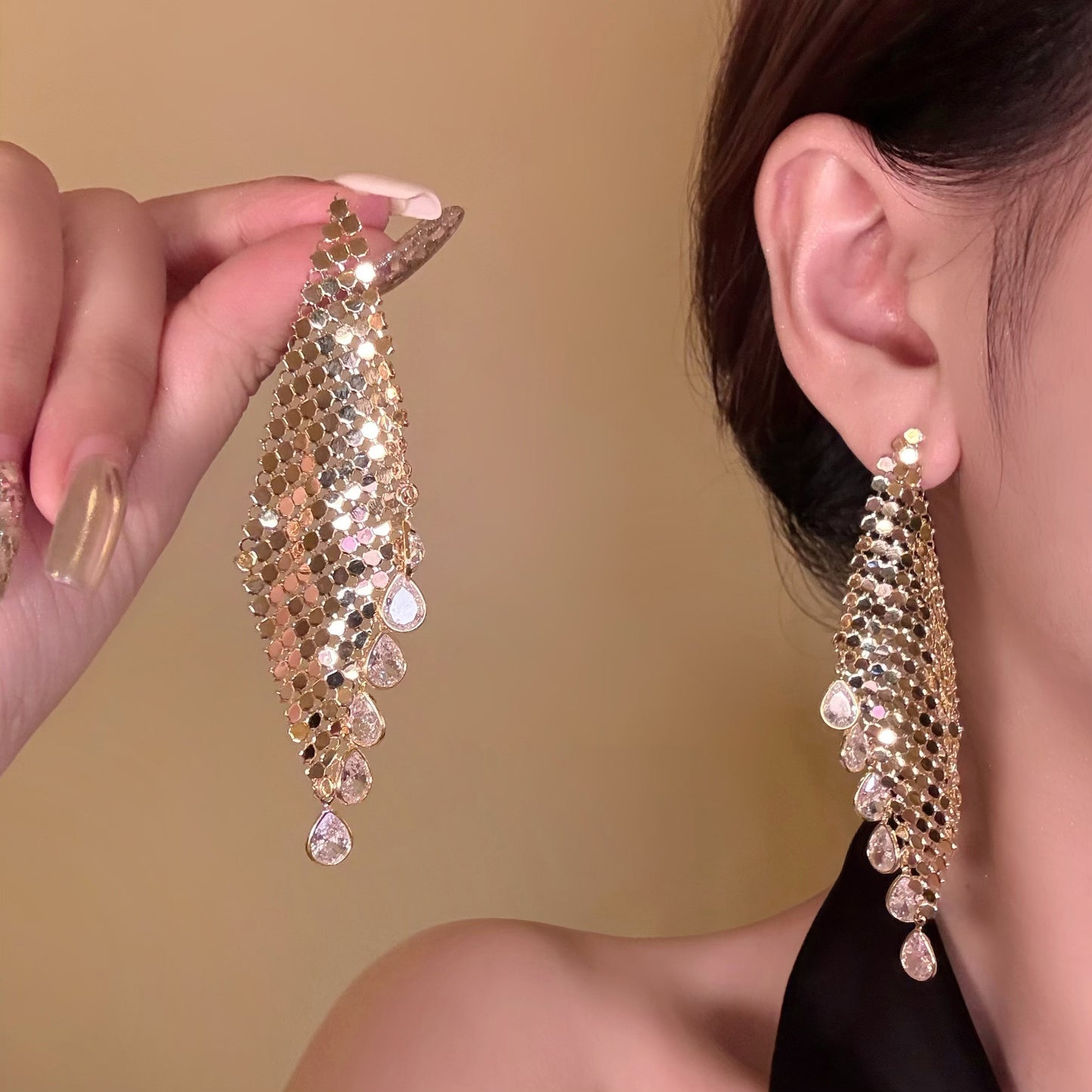 Women's Sier Needle Zircon Water Drops Tassel Fashionable Light Luxury High-grade Rings
