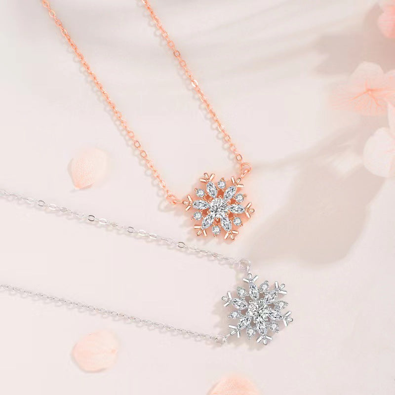 Snowflake Design Light Luxury Clavicle Chain Pendants